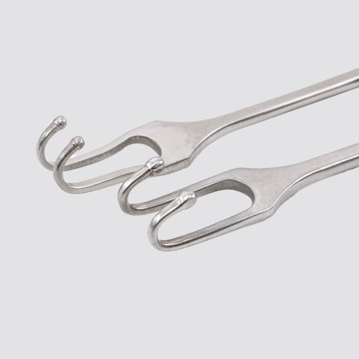 Double-claw Freer Skin Hooks (4)